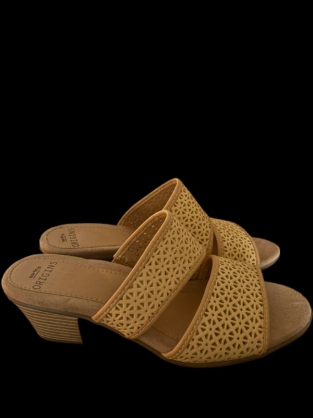Earth Origins heeled sandals Size 6.5 NWOT